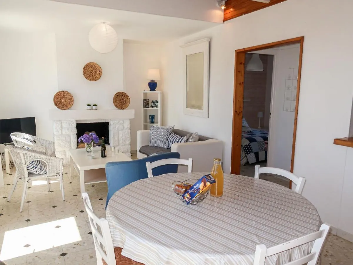 Holiday Home Balades Au Bord De L'Eau By Interhome Plozévet